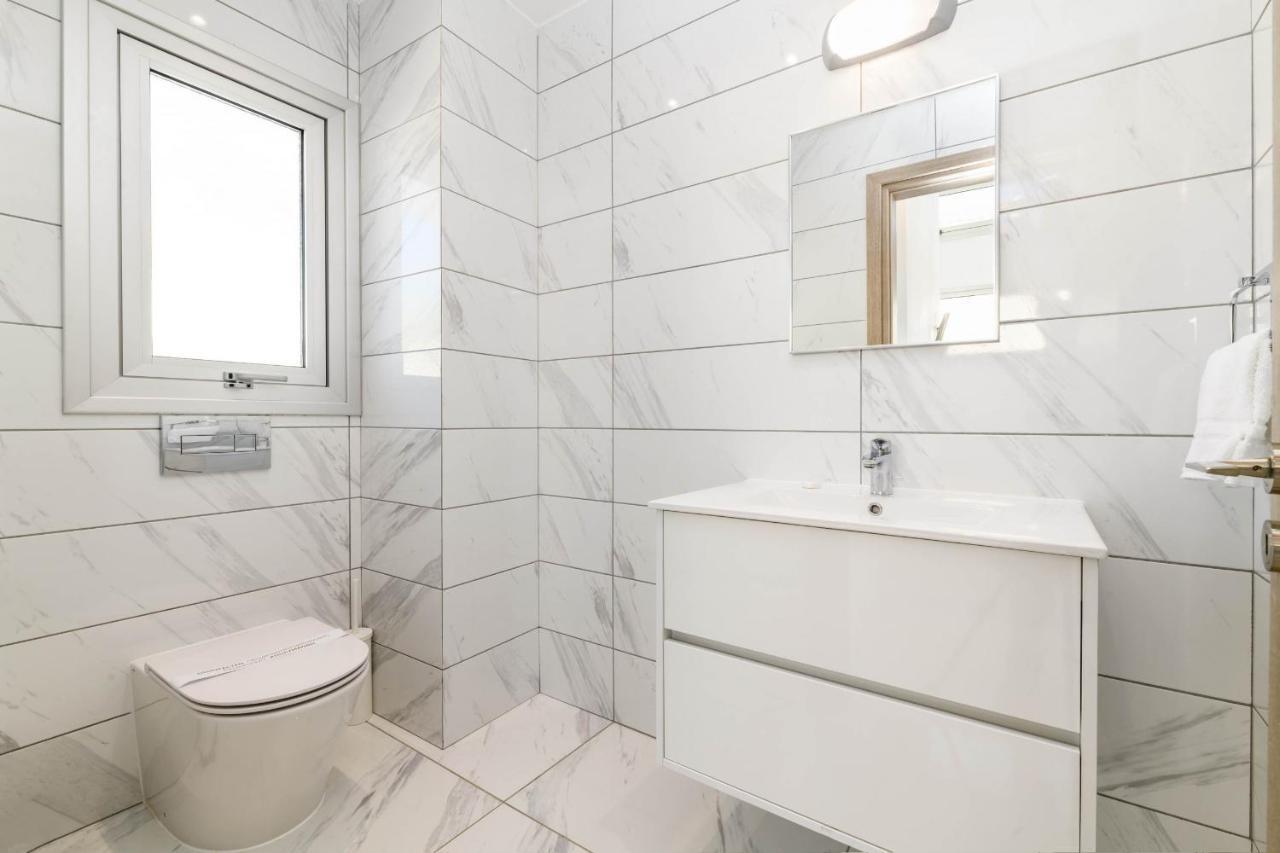 Infinity View Villa 아이아 나파 외부 사진